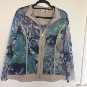 Weekends by Chico floral zip up light weight jacket. Great looking.